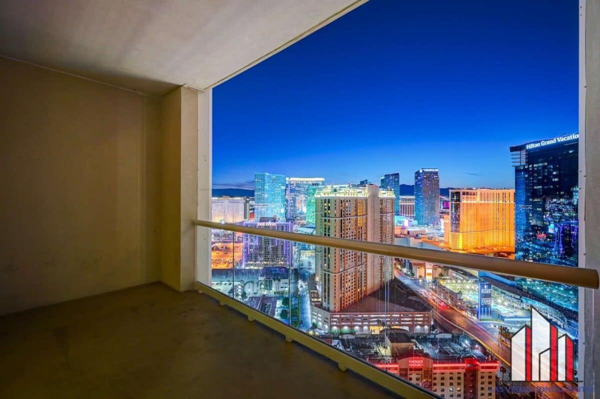 Mgm Signature-33-709 F1 Track & Strip View Balcony Las Vegas Exterior photo