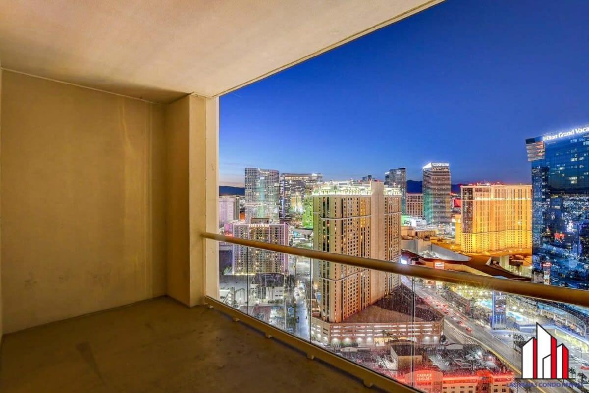 Mgm Signature-33-709 F1 Track & Strip View Balcony Las Vegas Exterior photo
